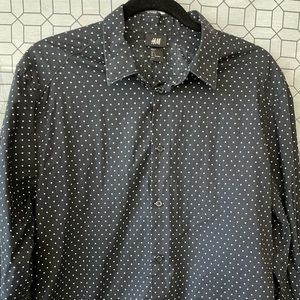Men’s H&M button down shirt - Large
